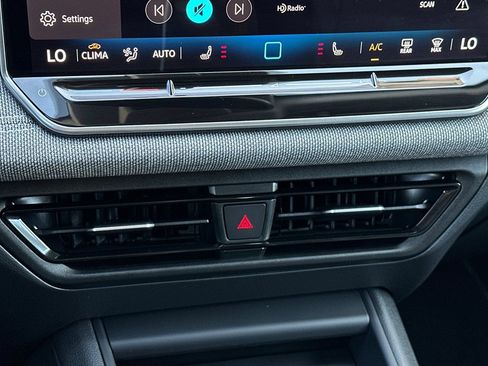 New 2026 Volkswagen Tiguan S image 18