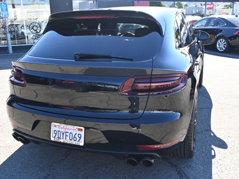 Used 2018 Porsche Macan GTS AWD/4WD image 8