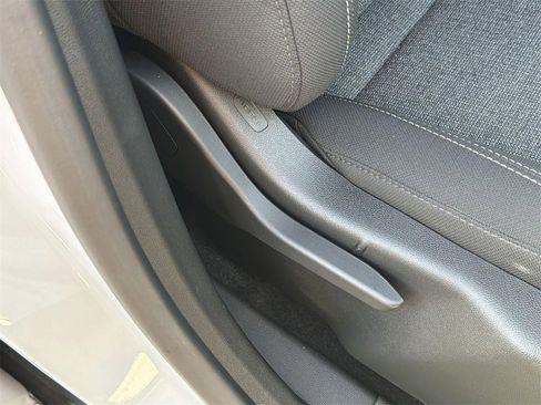 Used 2025 GMC Terrain Elevation image 31