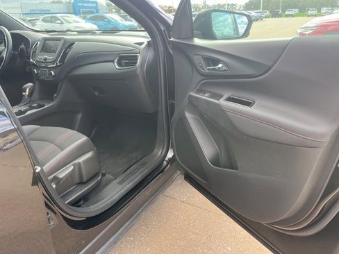 Used 2022 Chevrolet Equinox RS w/ LPO, Floor Liner Package image 56