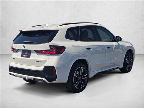 New 2026 BMW X1 xDrive28i w/ Technology Package AWD/4WD image 2