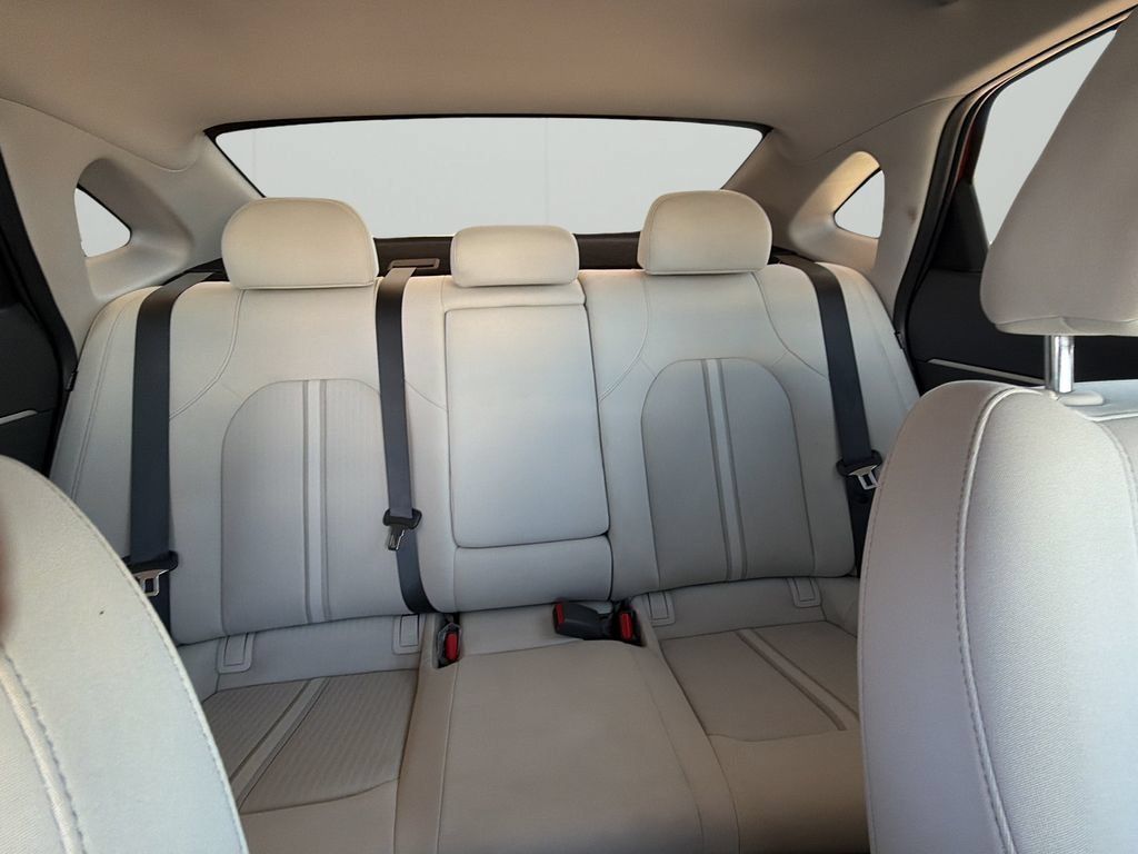 Used 2025 Hyundai Sonata SEL FWD image 37