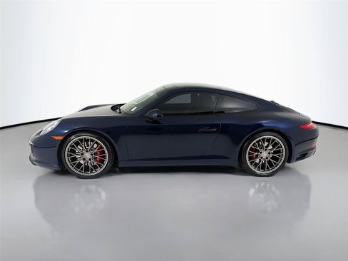 Used 2018 Porsche 911 Carrera S RWD image 2