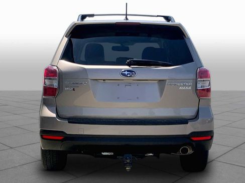 Used 2015 Subaru Forester 2.5i Limited AWD/4WD image 5