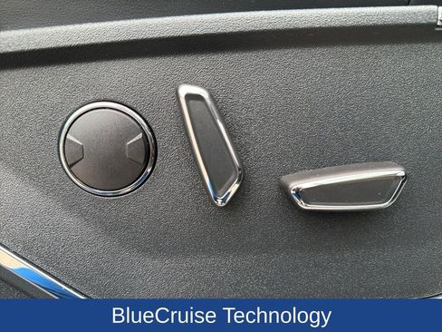 Used 2022 Ford F150 Platinum w/ Equipment Group 701A High image 12