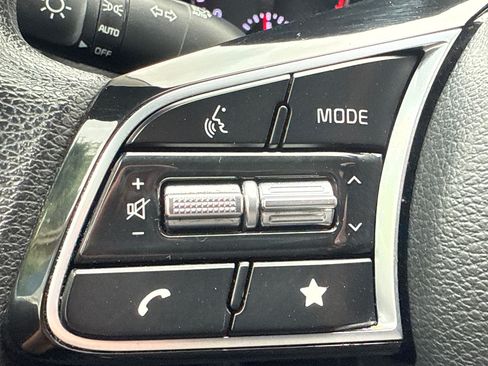 Used 2023 Kia Forte LXS FWD image 26
