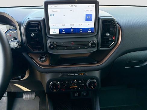 Used 2024 Ford Bronco Sport Outer Banks image 29