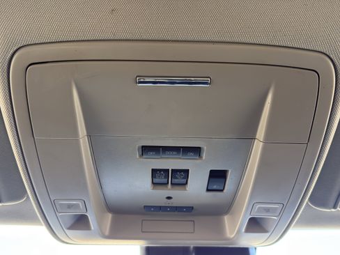 Used 2017 Chevrolet Silverado 2500 High Country w/ Duramax Plus Package image 39