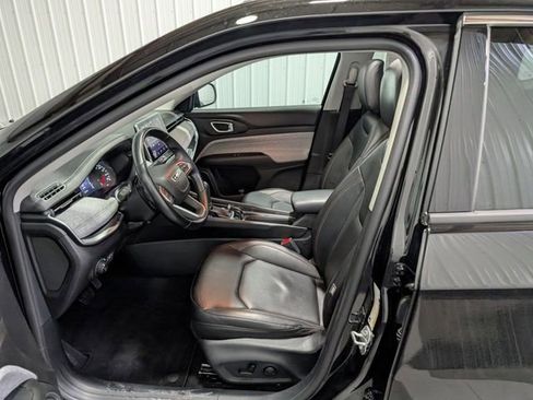 Used 2022 Jeep Compass Latitude w/ Sun and Sound Group image 16