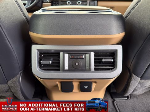 Used 2024 Ford F350 Lariat image 31