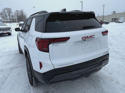 New 2026 GMC Terrain AT4 w/ Convenience Package III image 7