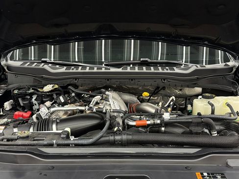 Used 2026 Ford F450 Platinum w/ FX4 Off-Road Package image 21