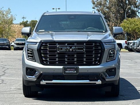 New 2026 GMC Yukon Denali Ultimate AWD/4WD image 10