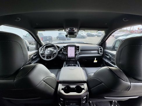 Used 2025 RAM 2500 Laramie w/ Night Edition image 23