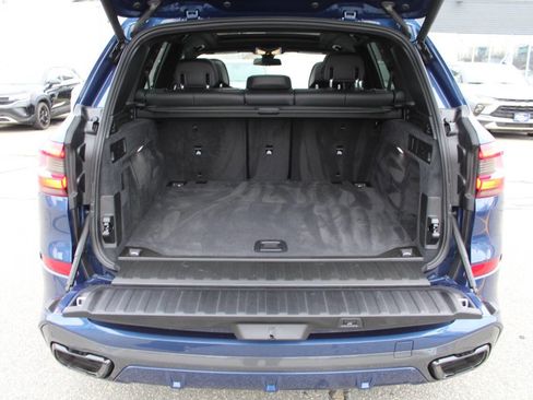Used 2023 BMW X5 M50i w/ Climate Comfort Package image 35