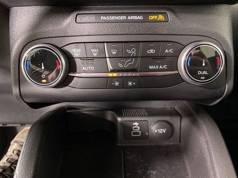 Used 2025 Ford Escape ST-Line AWD/4WD image 21