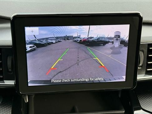 Certified 2023 Ford Explorer ST-Line w/ Class IV Trailer Tow Package image 14