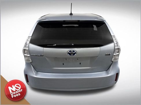 Used 2012 Toyota Prius V image 4