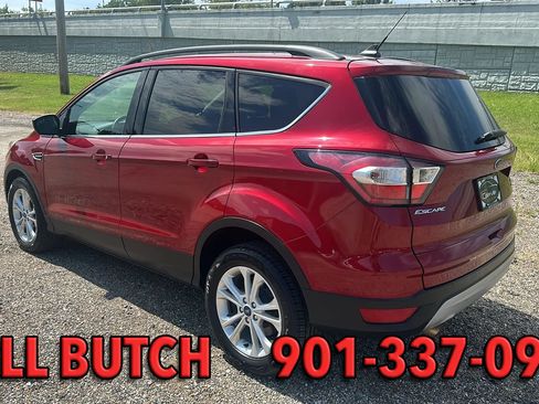 Used 2018 Ford Escape SEL AWD/4WD image 8