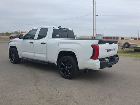 Used 2022 Toyota Tundra SR w/ SR Tow Package image 8