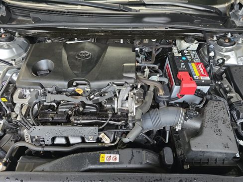 Used 2020 Toyota Camry XSE FWD image 30