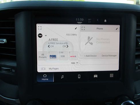 Used 2024 RAM 2500 Tradesman w/ Chrome Appearance Group image 23