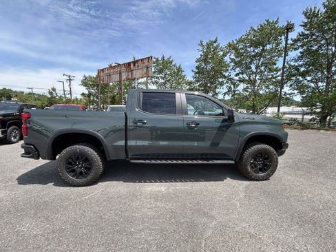 New 2026 Chevrolet Silverado 1500 ZR2 AWD/4WD image 2