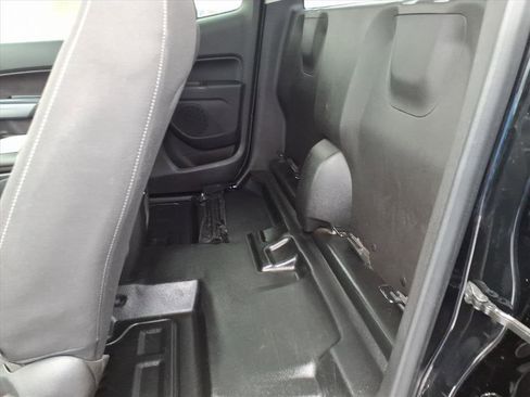 Used 2021 Chevrolet Colorado LT w/ Fleet Safety Package image 26