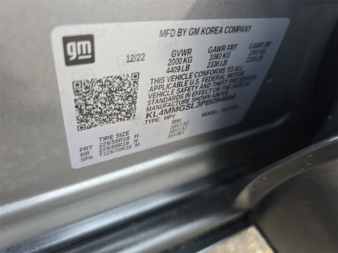 Used 2023 Buick Encore GX Essence w/ Experience Buick Package image 37