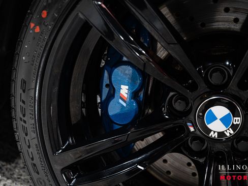 Used 2016 BMW M4 Convertible image 13