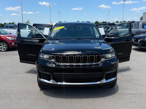 Used 2023 Jeep Grand Cherokee L Limited w/ Luxury Tech Group II AWD/4WD image 25