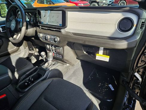 New 2026 Jeep Wrangler Unlimited Sport AWD/4WD image 18