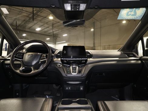 Used 2025 Honda Odyssey Sport-L image 25