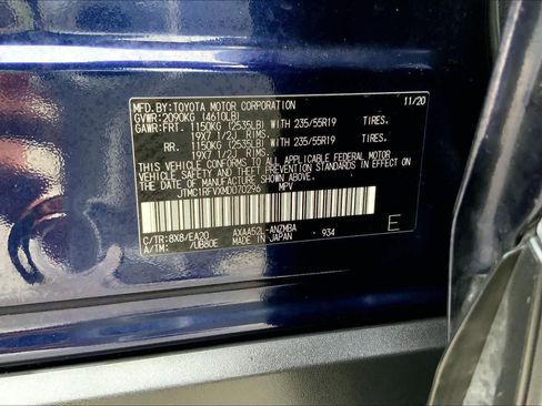 Used 2021 Toyota RAV4 XLE Premium image 35