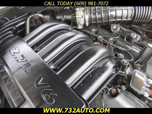 Used 2006 Chrysler 300 Base 4dr Sedan image 13