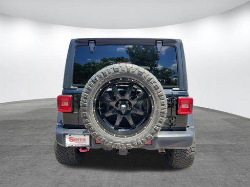 Used 2019 Jeep Wrangler Unlimited Rubicon w/ Dual Top Group AWD/4WD image 26
