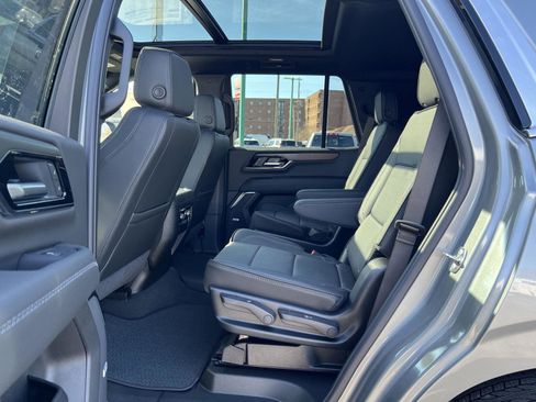 New 2026 GMC Yukon Denali w/ Sun & Power Step Package image 39