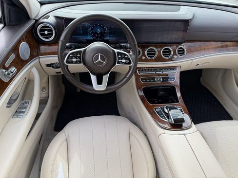 Used 2020 Mercedes-Benz E 350 4MATIC Sedan image 13