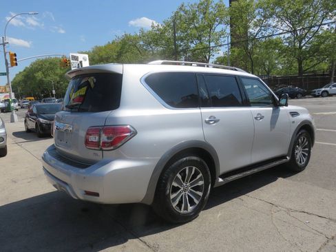 Used 2018 Nissan Armada SL w/ Premium Package AWD/4WD image 4