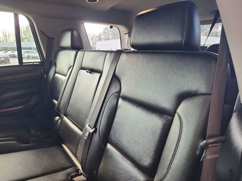 Used 2019 Chevrolet Tahoe LT image 34