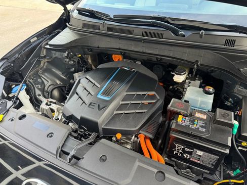 Used 2023 Hyundai Kona SE w/ Cargo Package FWD image 34