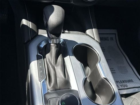 Used 2024 Chevrolet Blazer LT w/ Convenience Package FWD image 15