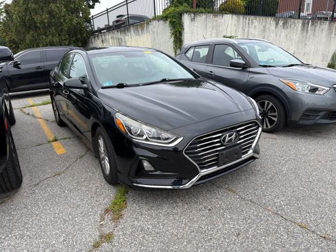 Used 2018 Hyundai Sonata SE FWD image 4