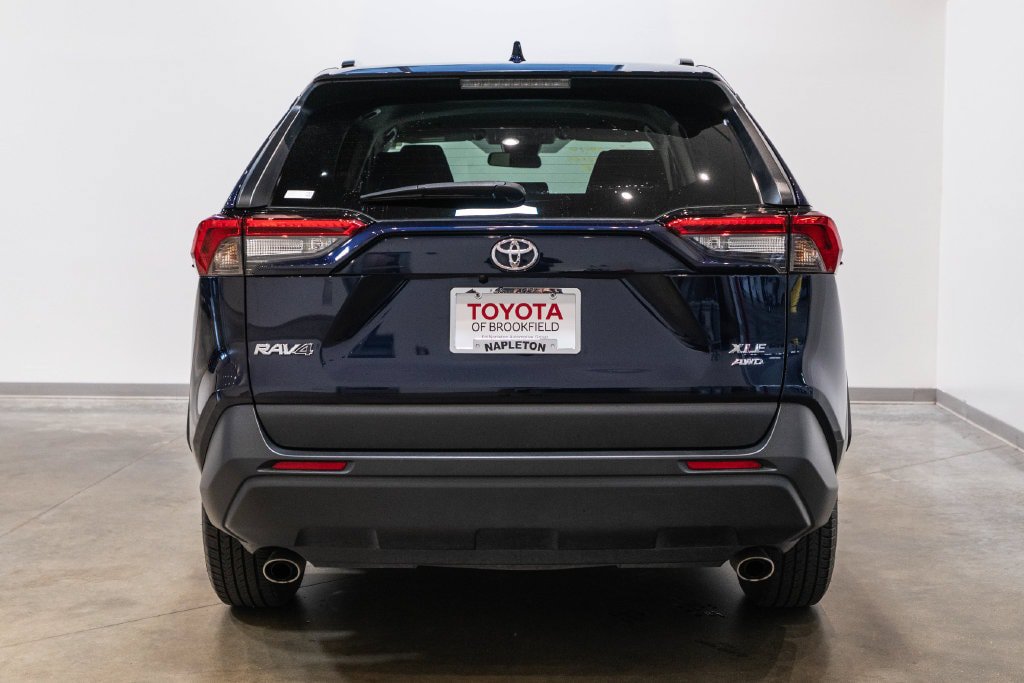Certified 2025 Toyota RAV4 XLE AWD/4WD image 8