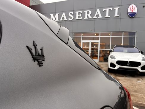 Used 2023 Maserati Grecale Modena image 10