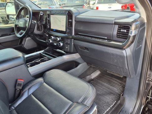 Used 2023 Ford F350 Lariat w/ Lariat Ultimate Package image 12