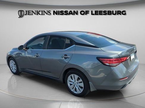 Certified 2023 Nissan Sentra S FWD image 9