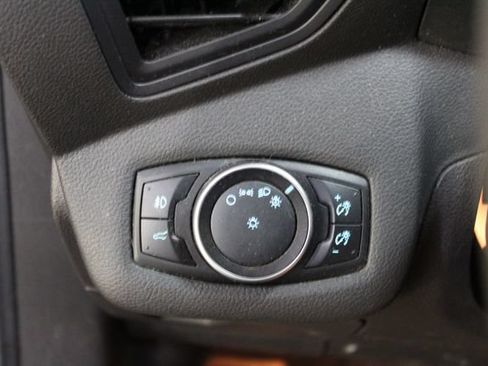 Used 2017 Ford Escape SE FWD image 14