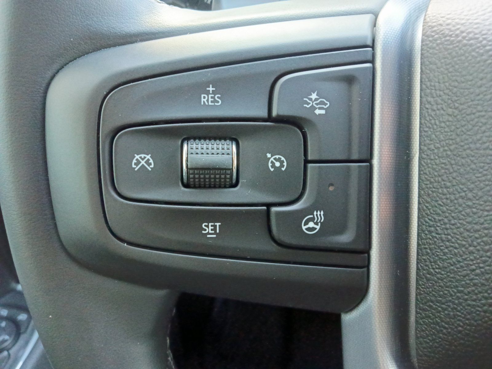 Used 2026 GMC Sierra 1500 SLT AWD/4WD image 17