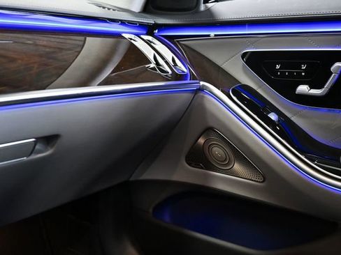 Used 2023 Mercedes-Benz S 580 4MATIC Sedan image 56